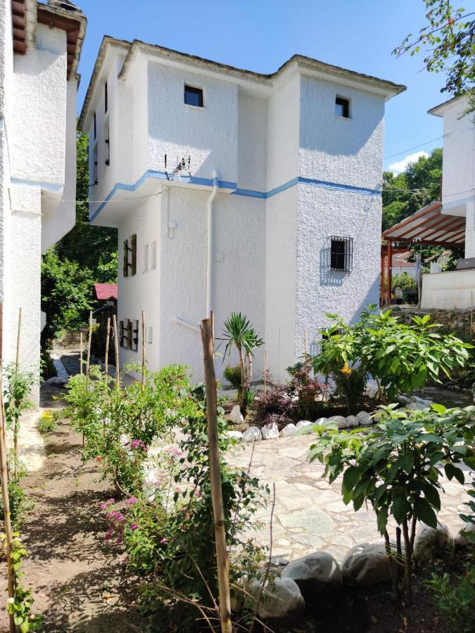 Flower House Chorefton Exterior foto